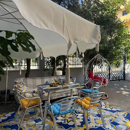 Casa de hóspedes & Vogli's House Durrës